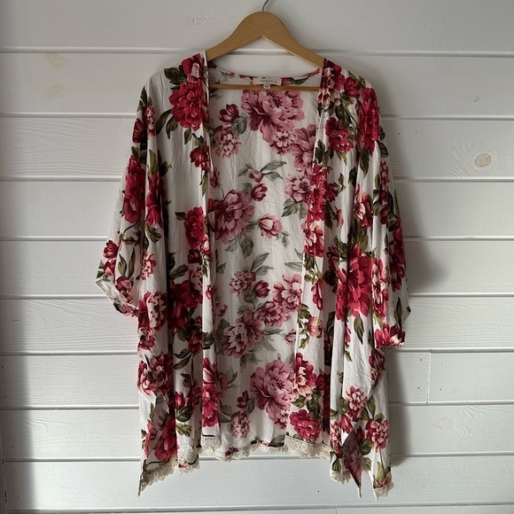 Umgee Pretty Boho Lace Floral Open Kimono Oversized Slouchy Lightweight XL/1XL - Picture 1 of 8